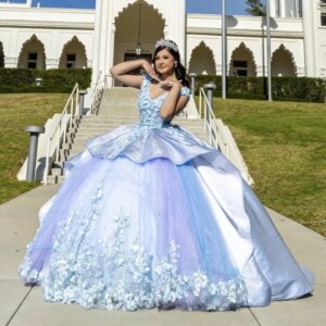Lavender Sky Blue Off Shoulder Ball Gown Quinceanera Dresses 3D Appliques Beaded Corset Dress Long Girl Prom Party Gowns Robe
