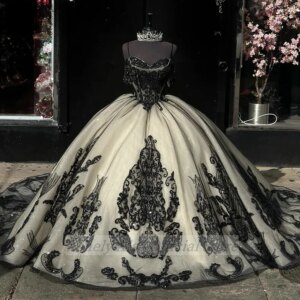 N119 Customized Arabic Saudi Women Prom Dresses Spaghetti Strap Beading Sweet 16 Girls Quinceanera Gown Pageant Vestido De Noiva