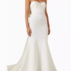 Customized White Crepe Buttoned Bow Dress, Strapless Neckline, Large Bow Decoration On The Back Waist, Floor-length Skirt Dress