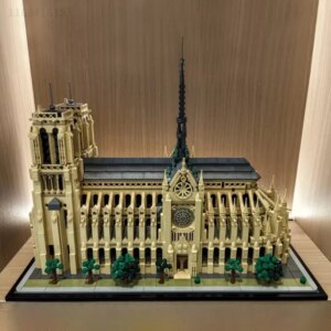 4383pcs Notre-Dame De Building Blocks Parise Model Kit Collectible Architectural Bricks Birthday Christmas Gift Compatible 21061