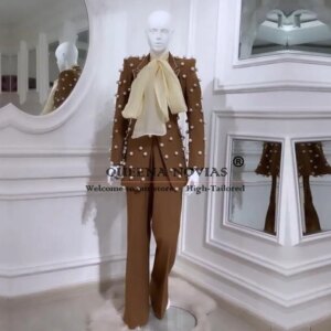 Brown Pants Suit For Women Luxury Handmade Pearls Jacket Pants 2 Pieces Mother Of Bride Dresses Tailored Formal Business Clothes