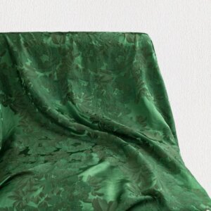 High Quality Real Silk 50momme Jacquard Satin Red Cloud Yarn Fabric Vintage Fragrant Clothing Cloth