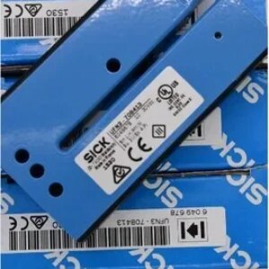 New Original Genuine Sensor UFN3-70B413 Sensor Order Number 6049678