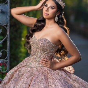 Pink Quinceanera Dresses Off Shoulder Ball Gown Sweet 16 Dress Sequin Applique Lace Bow Beading Tull Birthday Party Vestidos 15