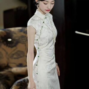 Chinese style silk cheongsam The new Hanfu style is comfortable, soft, and light luxury dress, cheongsam is high-end