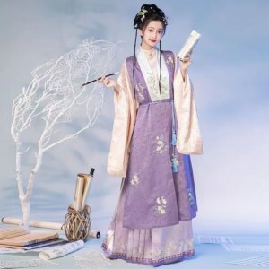 Hanfu suit with Chinese style Tang Song style embroidery and embroidery large sleeves, elegant retro fairy costume