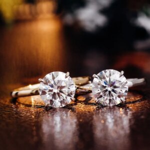 Provence 18K/14K/10K Yellow Gold 3ct D Color VVS1 GRA Certified Round Cut Moissanite Ring For Women Four Claws Anniversary Band