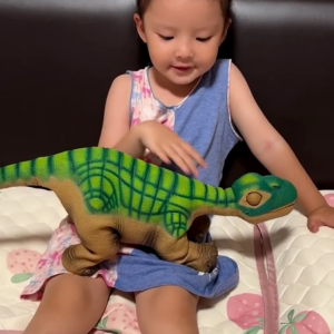 Dinosaur pet