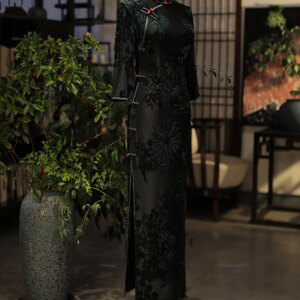 Black Cheongsam New Year Flocking Spring and Autumn Elegant Dignified Counter Long Style Sleeve Retro Dress Women’s