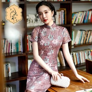 Cheongsam stand collar high slit women’s day bag buttock printed banquet dress