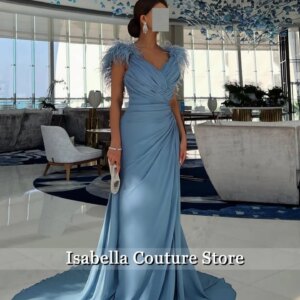 New Elegant Blue Feathers Halter Dubai Evening Dresses 2025 Wedding Gown Prom Dress فساتين سهرة For Special Occasions Customized