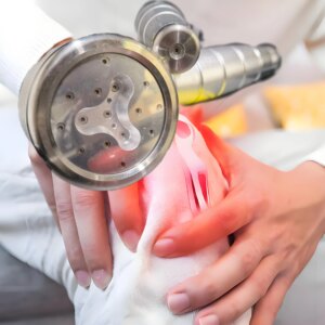 Low Level Laser Treatment for Wound Injuries Muscle Strain Laser Therapy Device for Healing 650nmx11diodes+808nmx5diodes