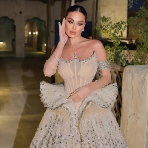 Gorgeous Champgane Ball Gown Birdal Gowns Strapless Full Beaded Wedding Evening Dress Customized Crystals Engagement Party Dress
