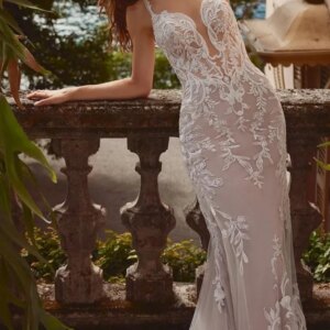 Sexy Spaghetti Strap Wedding Dress 2025 Classic Sleeveless Tulle Bridal Gown Romantic Applique A-line Floor-length Gown Customiz