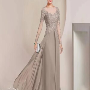 Elegant Long Sleeve Scoop Neck Mother of the Bride Dress For Wedding Formal Party Dresses Applique Lace Customized