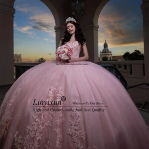 Sweet Princess Pink Quinceanera Dresses Ball Gown 16 Dress Beads Flowers Appliques Crystals Birthday 15th Party Gown Lace-Up