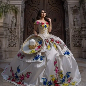 Ivory Floral Embroidery Mexico Quinceanera Dresses Luxury Princess Off Shoulder 16 Princess Ball Gowns quinceanera dresses offer