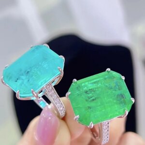 Ruif 2023 Trend 925 Silver Nice Synthetic Emerald and Paraiba Color Rings for Women Daily Wear