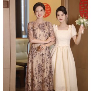 Luxury Champagne Women Formal Gowns For Wedding Party Elegant Scoop Neck Tea-Length Lace Mother Of The Bride Dresses