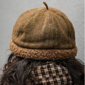Winter vintage artsy casual beret beanie