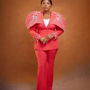 Fashion Pearls Women Suits 2 Pieces Blazer Pants Slim Fit Plus Size Diamonds Beadings Prom Wedding Tailored Mother Of The Bride