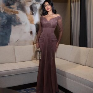 Customized High quality Simple Lace Pleat Ruched Straight V-neck Long Dresses Evening Dresses Matching Retro Classic Fashion