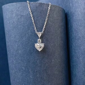 18K solid gold GIA Natural Diamond Necklace 1CT Heart-shaped E-Color Pendant Lab Grow Diamond Necklace Female CVD/HPHT synthetic