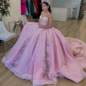 Customized Luxury Pink Ball Gown Quinceanera Dress Lace Applique Tull Beading Bow Sweet 16 Vestidos De 15 Anos