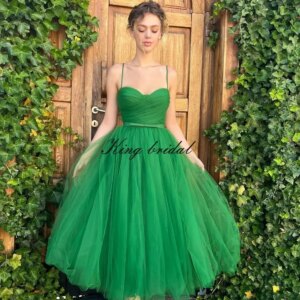Prom Dresses for Women Corset Sweetheart Spaghetti Straps Teens Formal Evening Party Gowns Junior Bridesmaid Tulle Tea Length