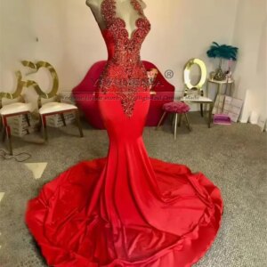Luxury Diamond Beaded Mermaid Long Prom Dresses Customized Black Girls Formal Party Evening Gowns O Neck Satin vestidos de gala