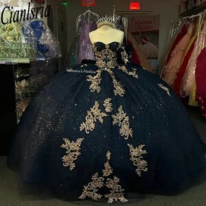 Black Sweetheart Sleeveless Quinceanera Dresses Ball Gown Gold Appliques Lace Sweet 15 Años Mexican Customized