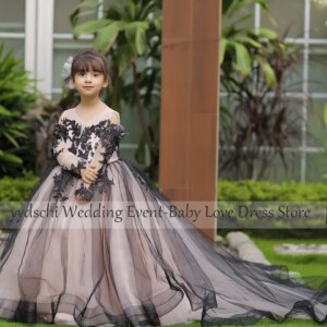 Customized First Communion Fluffy Flower Girl Dresses Applique Party Dresses Girl Ball Gown Age 2-16 years Sheer Neck Lace Up