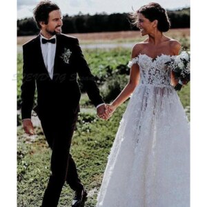 Wedding Dresses A Line Off Shoulder Bridal Gown Wedding Gowns Lace Appliques Country Style Simple Cheap petites Plus Size Custom