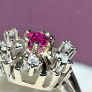 Customized product link