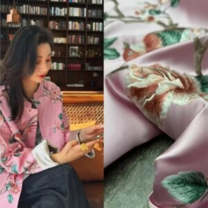 High-end pink base heavy-duty embroidered brocade fabric 35 momme pure silk Chinese-style top armor