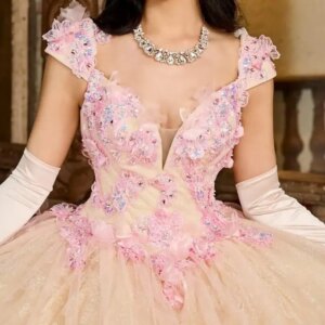 AA533 Customized Princess Birthday Party Dresses 2025 V Neck 3d Floral Ball Gown Vestido De xv Anos Sweet 16 Quinceanera Prom