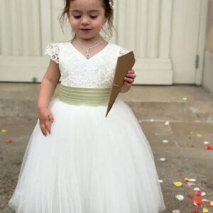 Custom Flower girl dress, Sage Sashes, Birthday Baby Dresses Lace Tulle First Communion Gowns Wedding princess Kids ball gown