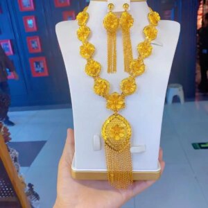 Dubai New 24K Gold Plated Necklace Earrings for Women’s Wedding Party Jewelry Set DD10465