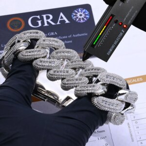 Custom 29mm Big Moissanite Diamond Cuban Link Chain Iced Out Hip Hop Cuban Chain For Men 925Silver VVS Jewelry Charm Necklace