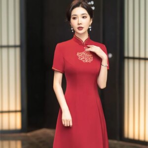 Women’s long slim-fit silk cheongsam mid-length daily wear