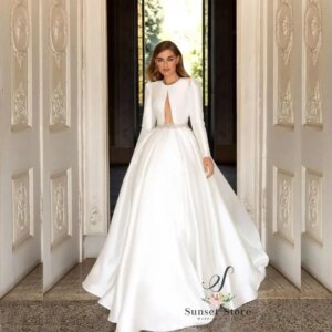 Customized Elegant White Wedding Dress Fashion Long Sleeve O-Neck Chapel Train Backless Gowns Luxury Princess Bridal Dresses Ves