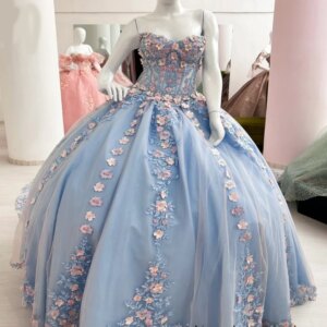 Customized Sky Blue Sparkly Quinceanera Dresses Off The Shoulder Appliques Lace BeadsTull Ball Gown Sweet 16 Dress Party Birthda