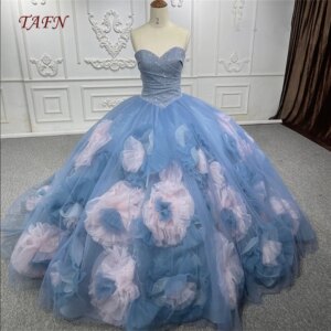 TAFN Dreamy Quinceanera Dresses Sweetheart Collar Strapless Ball Gown Pleat Flowers A-line vestidos de 15 quinceañera