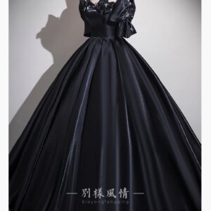 black bowknot beading vintage ball gown fairy cosplay medieval dress Renaissance Gown queen cosplay Victoria dress