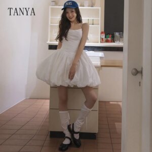 Taffeta Short A Line Wedding Dress Spaghetti Straps Sleeveless Knee Length Taffeta Bridal Photoshoot Dress Bridal Gown TSWD316