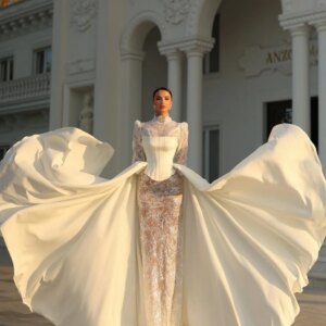 Classic Long Sleeve Wedding Dress 2025 Romantic High Neck Bridal Gown Elegant Satin Lace Floor-length Gown Customized