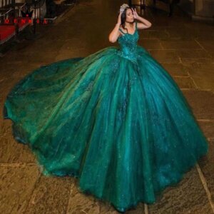 Sparkly Green vestidos de Quinceañera Appliques Lace Luxury Ball Gown Spaghetti Strap Off Shoulder Girl Party Dress WS04
