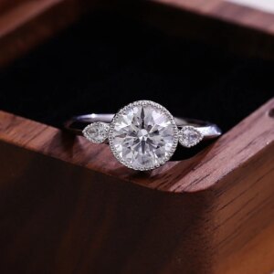 Provence Luxury Ring 18KGold IGI EF/VS 2ct Lab Grown Diamonds Ring for Women Three Stone Milgrain Wedding Personalized Custom