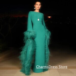 Luxury Feathers Evening Dress Customized Round Neck Batwing Sleeves Floor Length Arabian Wedding Party Gown High Quality