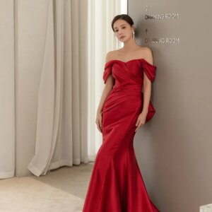 Elegant Burgundy Satin Evening Dress 2023 Women Long Mermaid Formal Party Gown Off Shoulder Prom Dress